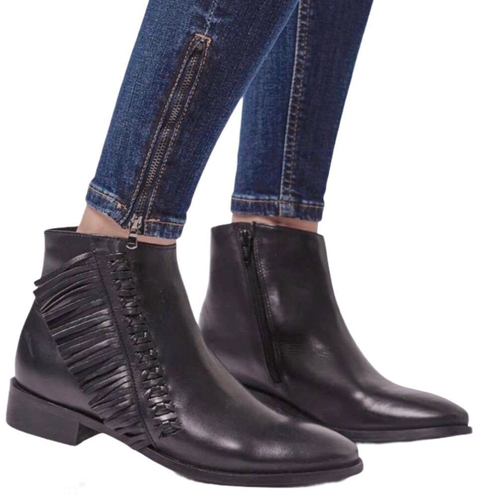 Topshop Black Leather Fringe Ankle Booties Western Moto Boho block heel Size 6.5